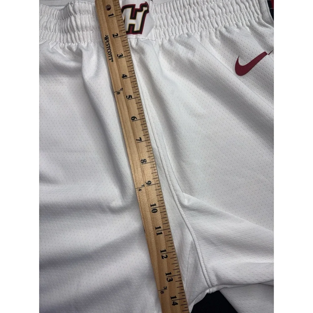 Vintage Rare Nike Miami Heat NBA White Basketball Shorts Mens Sz XL White